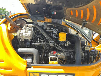2011-jcb-8056-1478237-48832878
