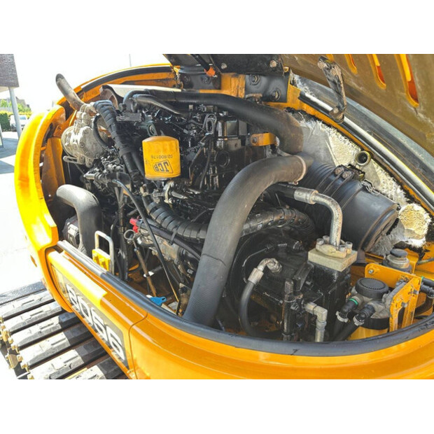 2011 JCB 8056-48832880