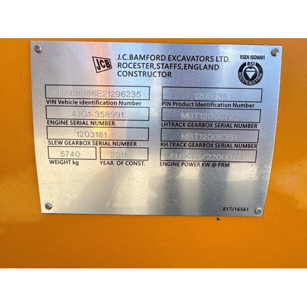 2011 JCB 8056-48832890
