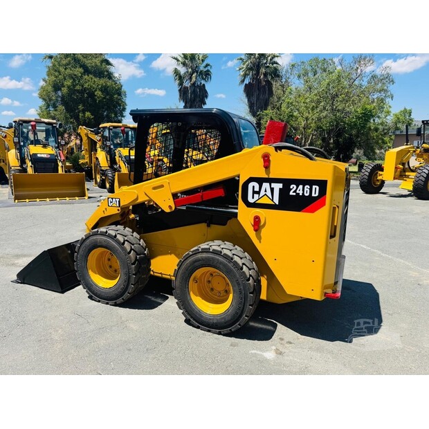 2015 Caterpillar 246D-48834469