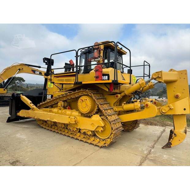2011 Caterpillar D8R-48834498