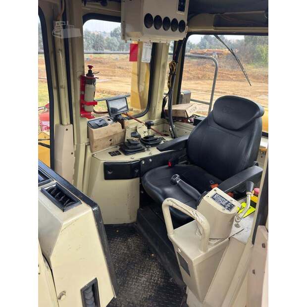 2011 Caterpillar D8R-48834509