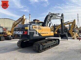 صورة ل حفارات 2024 هيونداي HX220HD