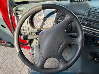2002-daf-cf-75-1479448-48835264