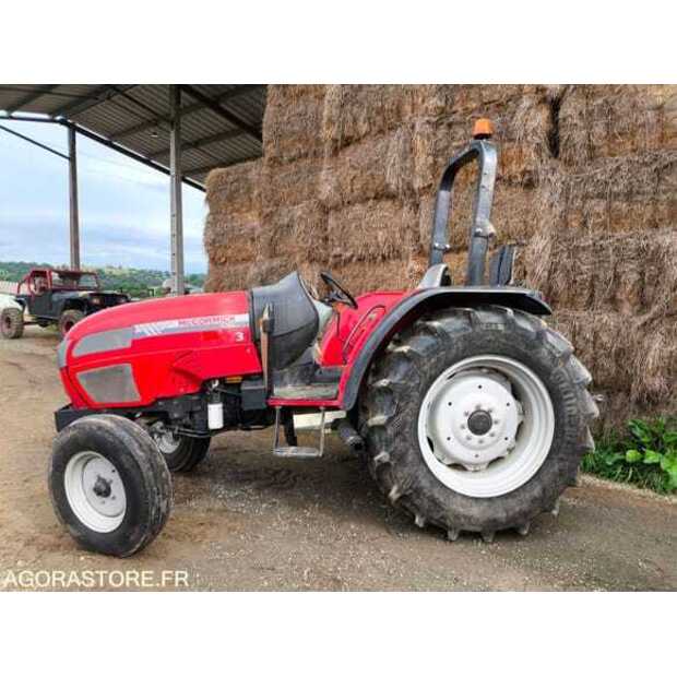 2012 MC Cormick C70-48835684