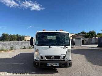 2017-nissan-nt400-1479469-48835710