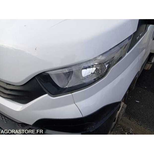 2017 Iveco 35C14-48835785