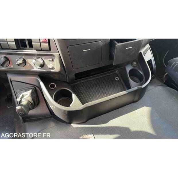 Iveco-48836085