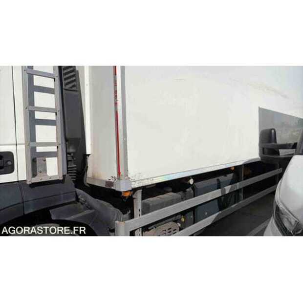 Iveco-48836091