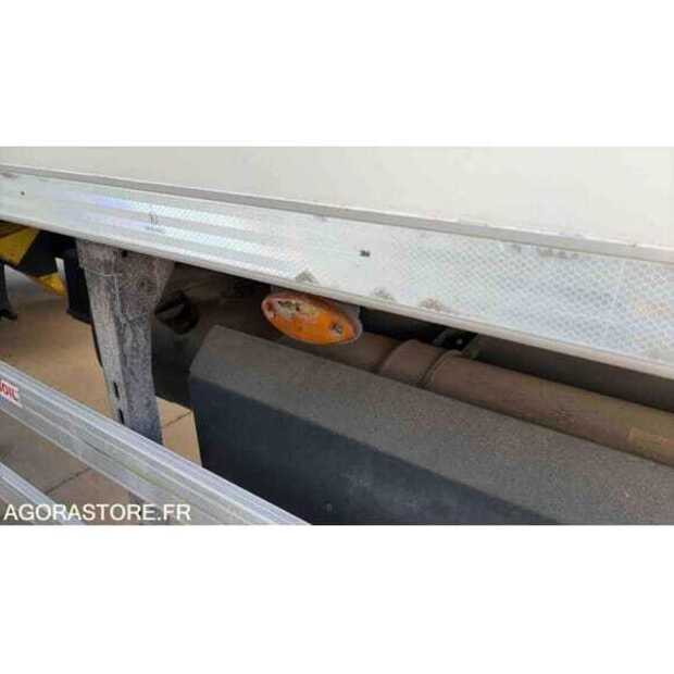 Iveco-48836141