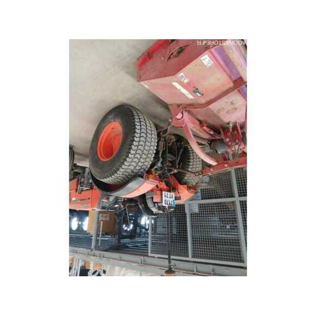 2008 كوبوتا ME5700-48836213