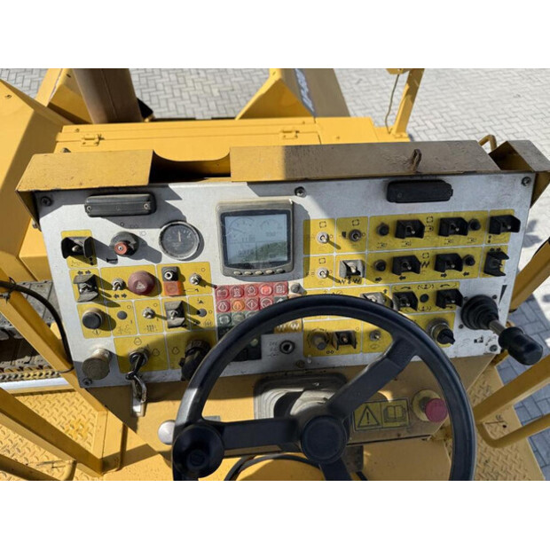 2007 Caterpillar AP600-48840770