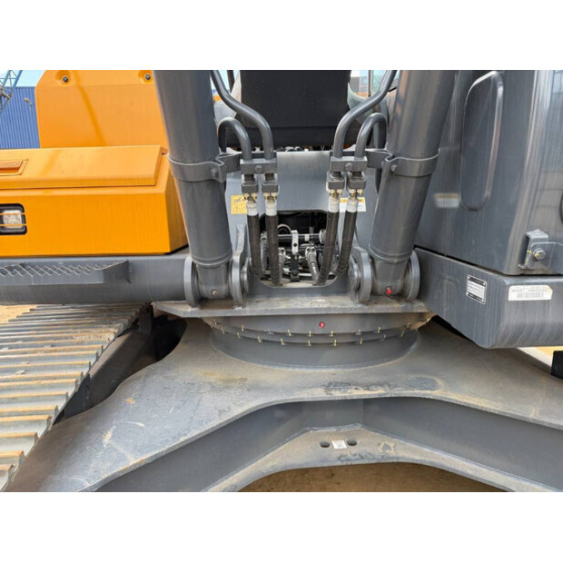 2026 Hyundai R215L-48840835