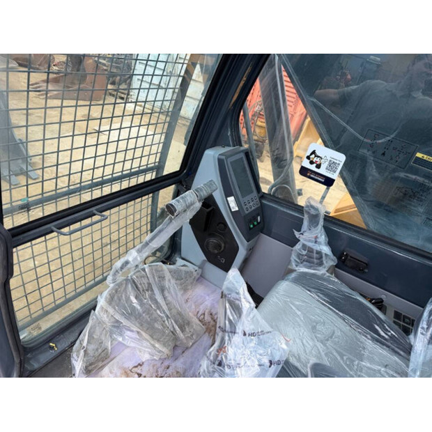 2026 Hyundai R215L-48840848