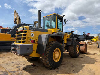 2003-komatsu-wa-270-3-48840941
