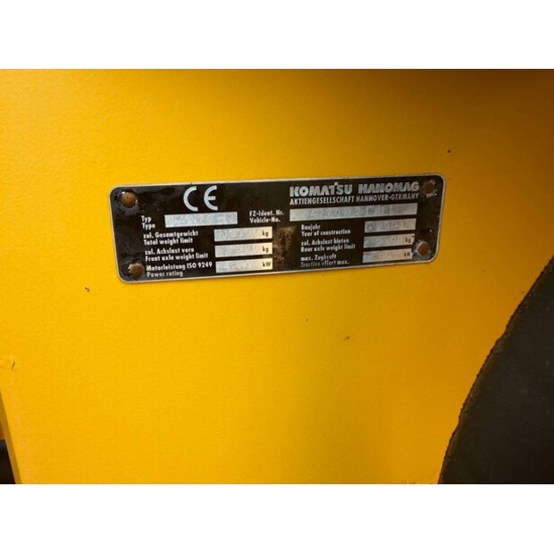 2003 Komatsu WA 270-3-48840953