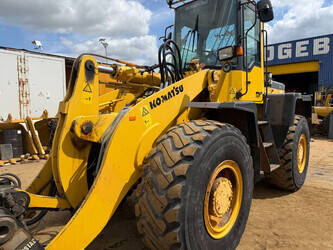 2003-komatsu-wa-270-3-48840955