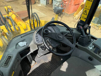 2003-komatsu-wa-270-3-48840965