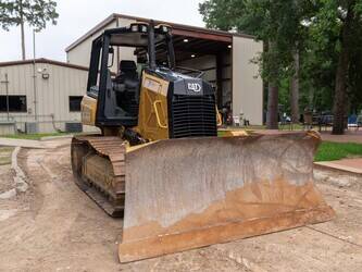 2021-caterpillar-d3-48842214