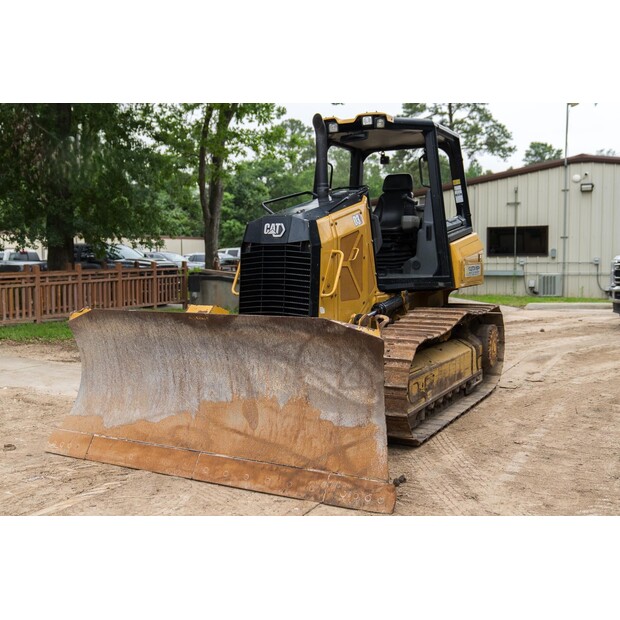 2021 Caterpillar D3-48842216