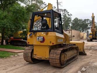 2021-caterpillar-d3-48842217