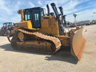 Image for DOZERS 2019 Caterpillar D6T LGP