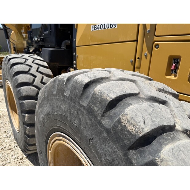 2024 Caterpillar 150-48842551