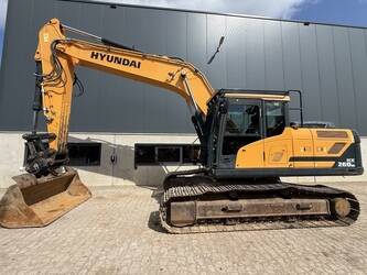 2019-hyundai-hx260nl-48845024