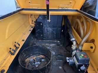 2019-hyundai-hx260nl-48845055