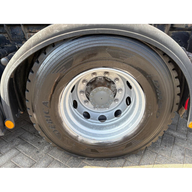 2000 مان F2000-48845683