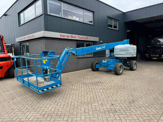 Image de ENGINS DE LEVAGE 2014 Genie S-45