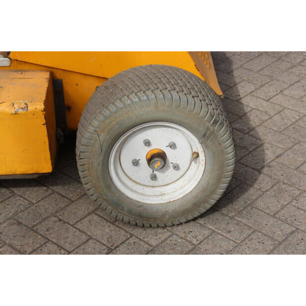 2012 نيفتي HR12NDE-48845981