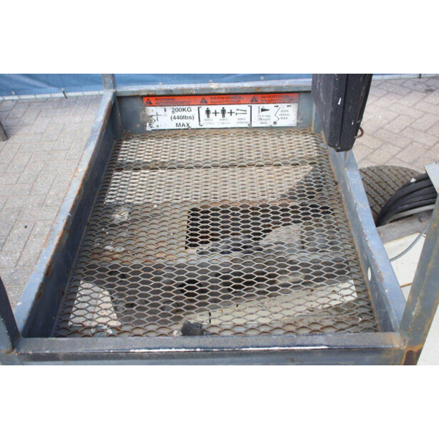 2012 نيفتي HR12NE-48846005