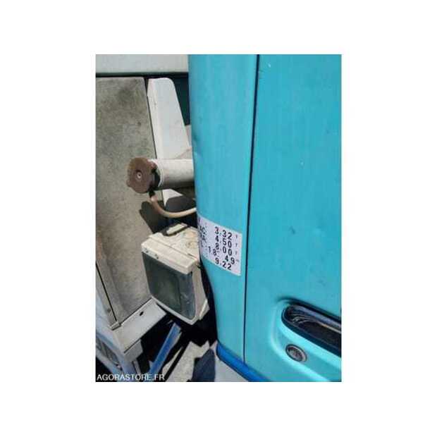 2006 NISSAN Cabstar-48849121