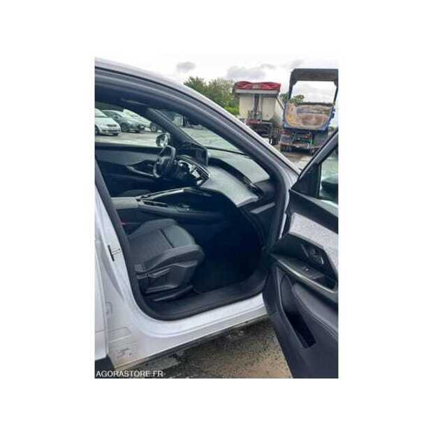 2024 Peugeot 3008-48849174