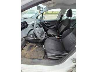 2017-peugeot-208-1479959-48849458