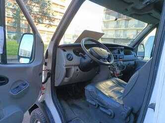 renault-master-1479960-48849466