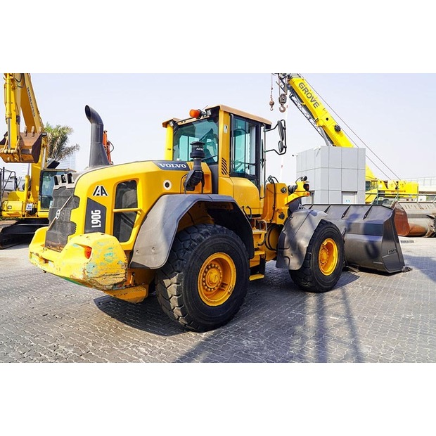 2012 فولفو L90G-48855607