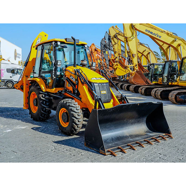 2025 JCB 3DX Plus-48855635