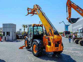 2019-jcb-540-180-1480041-48855645