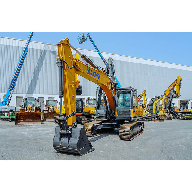 2025 XCMG XE215i-KLC-48857100