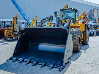 Image de CHARGEUSES SUR PNEUS 2012 Volvo L220G