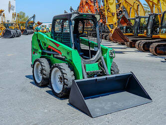Image for 2017 BOBCAT S550 for Sale in United Arab Emirates