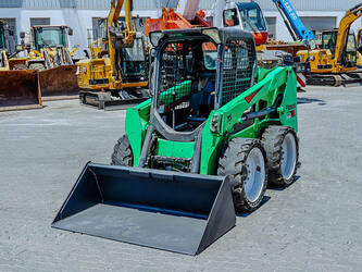 2017-bobcat-s550-1480047-48857978