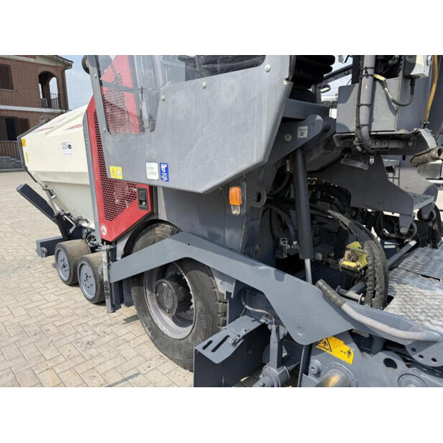2018 ديناباك SD 1800 W-48858662