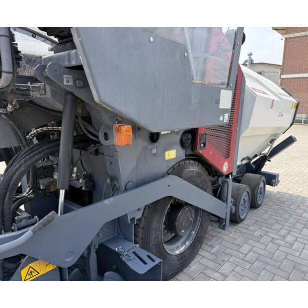 2018 ديناباك SD 1800 W-48858663