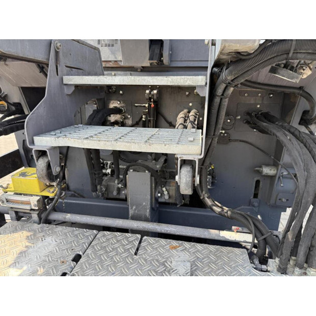 2018 ديناباك SD 1800 W-48858693