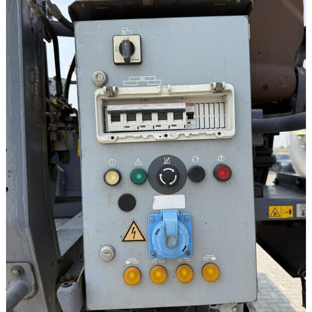 2018 ديناباك SD 1800 W-48858694