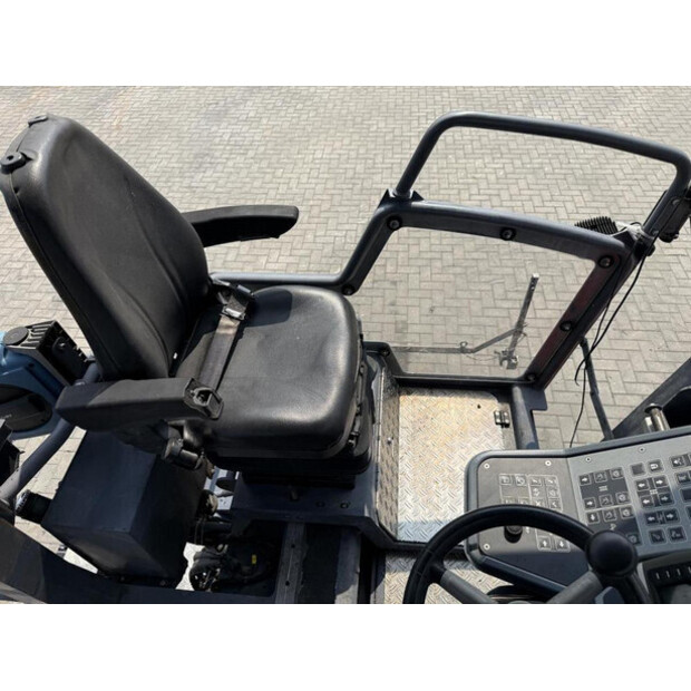 2018 ديناباك SD 1800 W-48858697