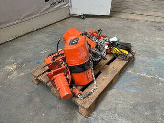 2019-hitachi-1s-1480070-48858823